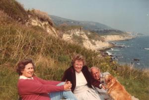 Mum Dorothy Trevor and dog Pat on IOW