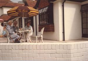 Mum and two unknown women on Pub Terrace August 1986