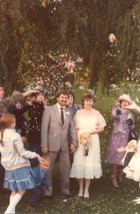 Pete Christine, Confetti