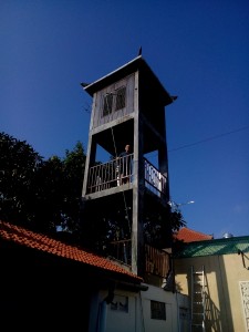 10m high 100 litre water tank 