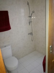 en suite bathroom